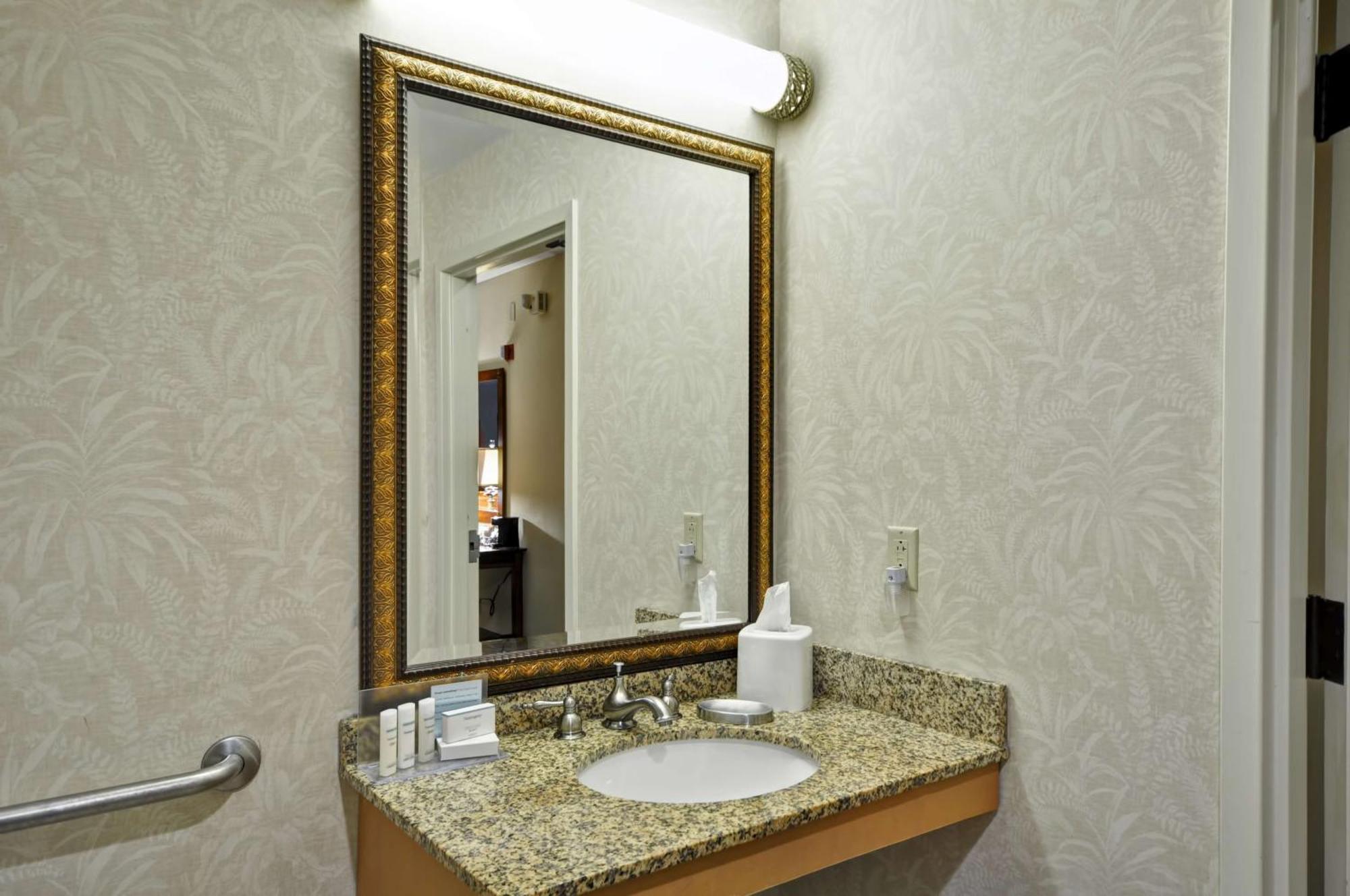 Hampton Inn & Suites Charleston/Mt. Pleasant-Isle Of Palms Mount Pleasant Esterno foto