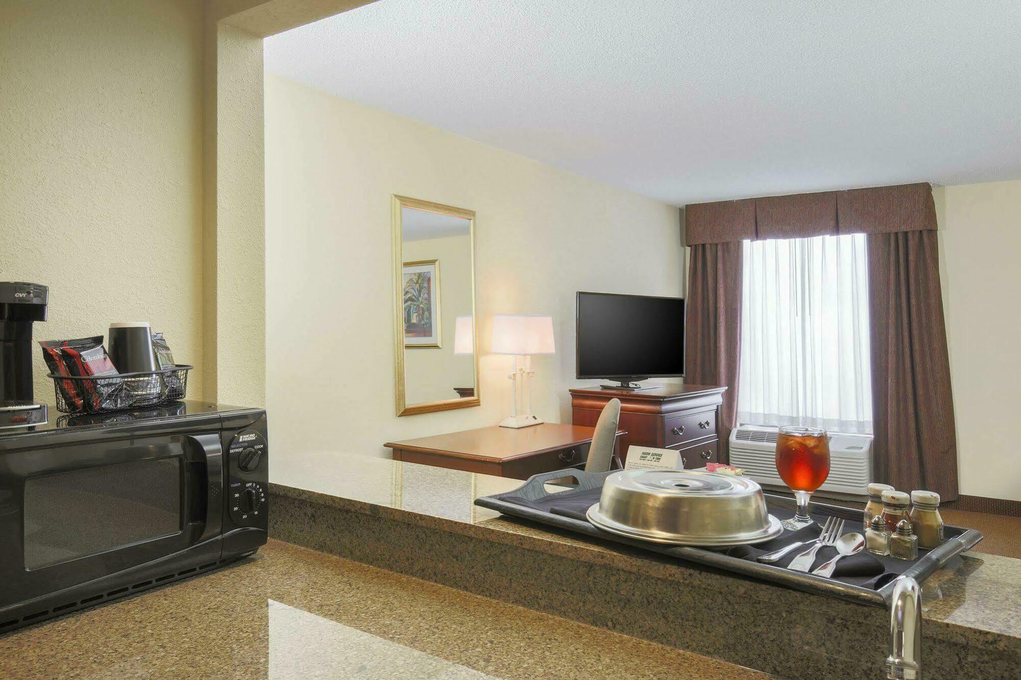 Hampton Inn & Suites Charleston/Mt. Pleasant-Isle Of Palms Mount Pleasant Esterno foto